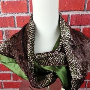 Mistique Infinity scarf